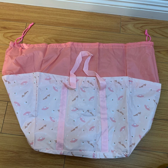 Hello Kitty Grocery Basket Insert - Picture 2 of 5